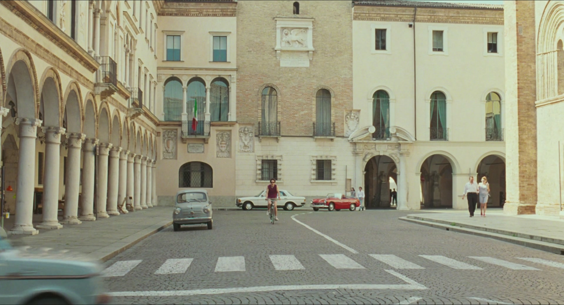 TCF-CMBYN1540.jpg TCF-CMBYN1540.jpg