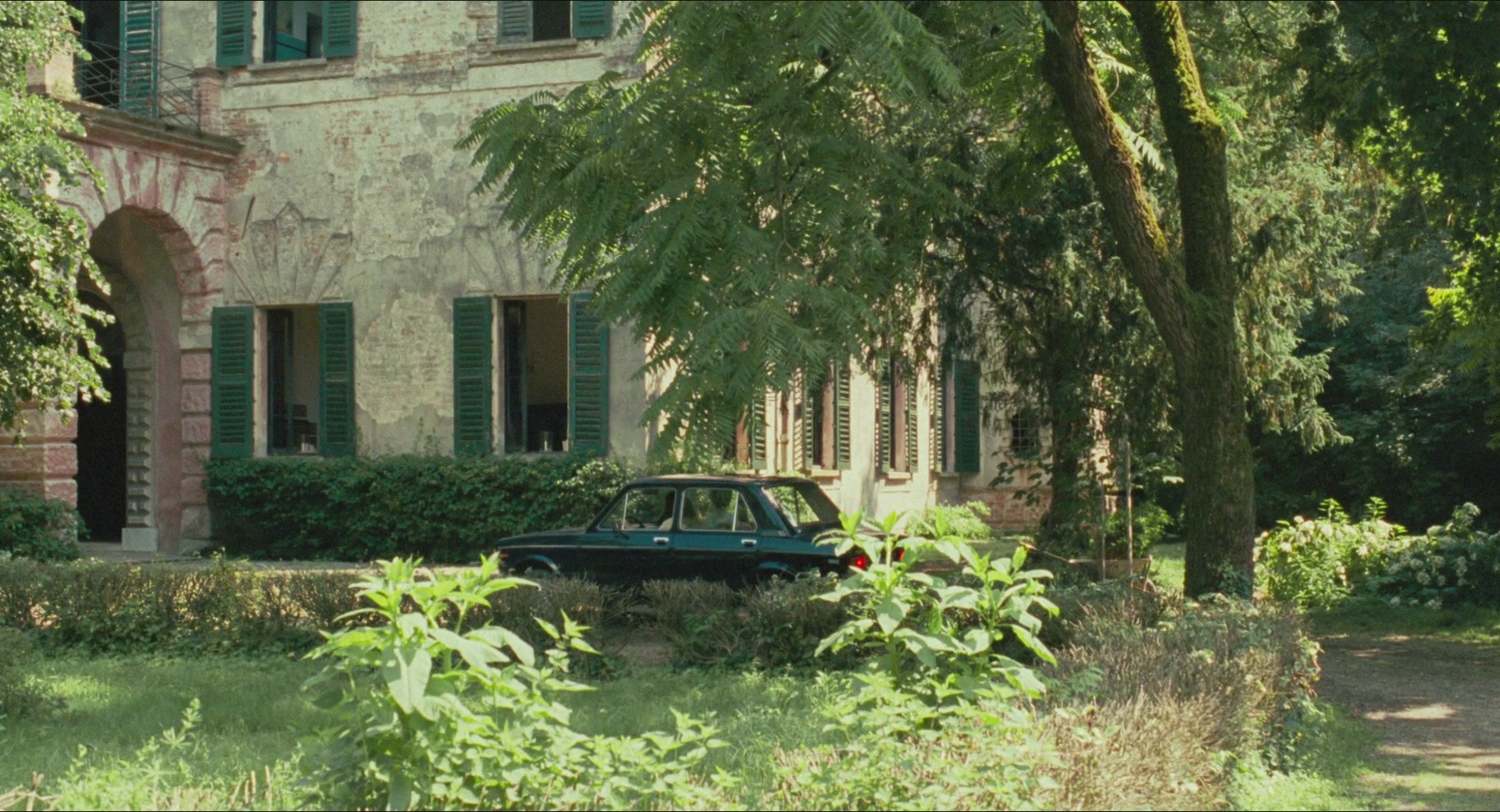 TCF-CMBYN1946.jpg TCF-CMBYN1946.jpg